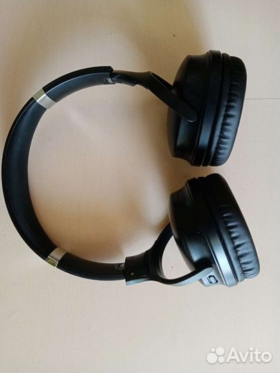 Беспроводные наушники