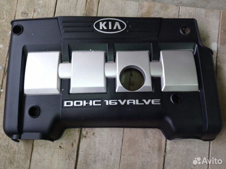 Декоративная крышка двс Киа Церато 1.6