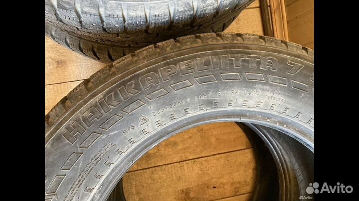 Nokian Tyres Hakkapeliitta 7 SUV 235/65 R17 111T