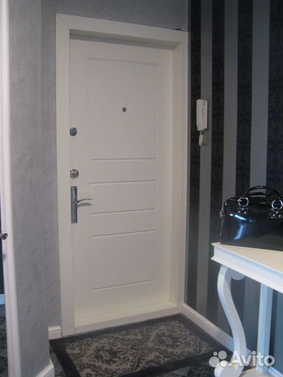 Двери входные комплект