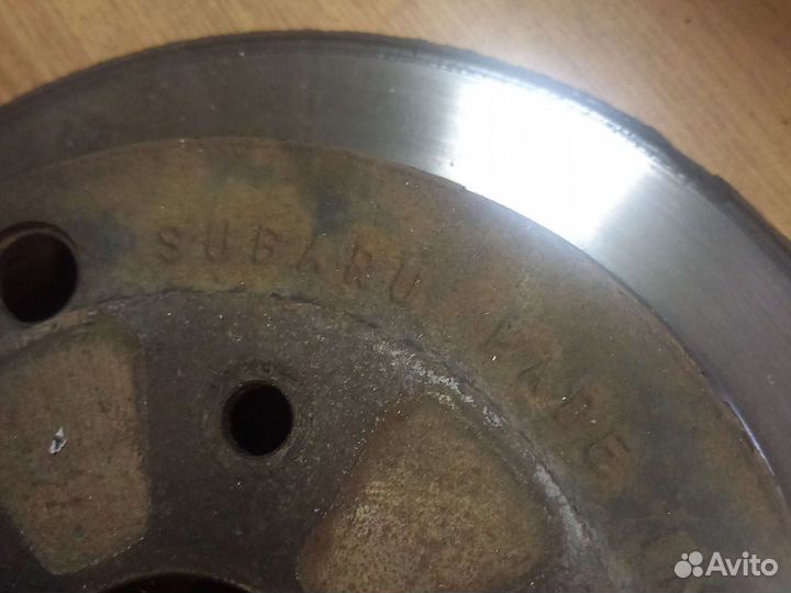 Задний тормозной диск Субару Трибека 3.6