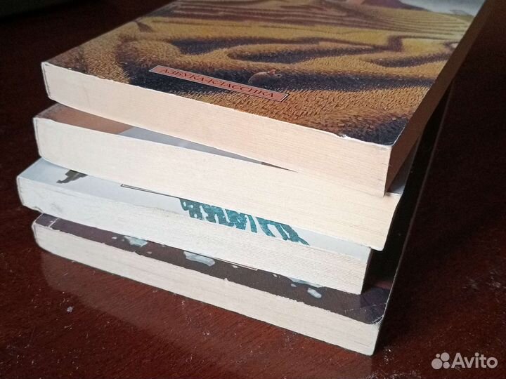 Книги Зюскинд Бредбери Шмитт