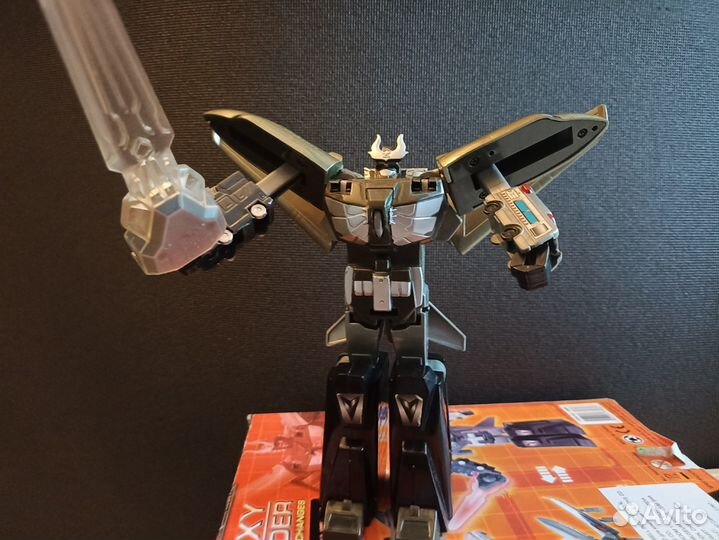 Робот - трансформер