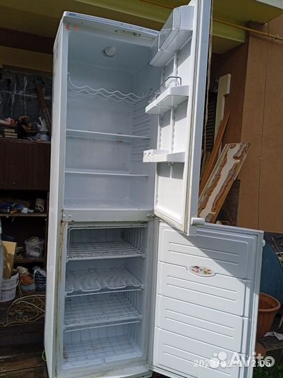 Холодильник атлант бу