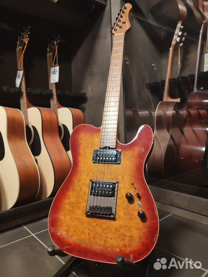 Электрогитара Новая