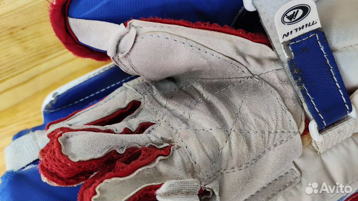 Хоккейная вратарская форма