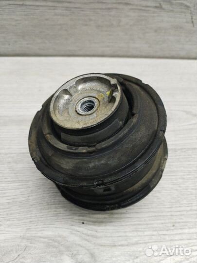 Подушка двигателя Mercedes Clk W209 M272 2006