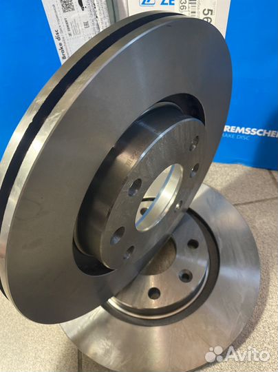 Диск тормозной передний Citroen C4