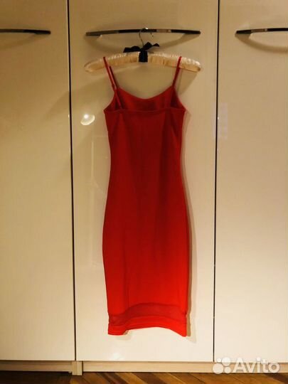 Платье Kira Plastinina новое xs красное