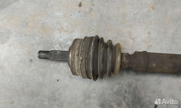 Привод правый ваз 2115