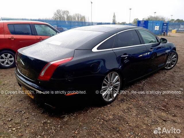 В разборе Jaguar XJ 2011 год