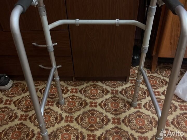 Ходунки для взрослых