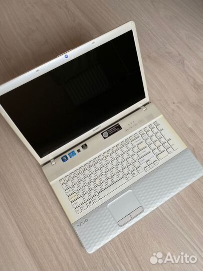 Sony vaio PCG-91211V