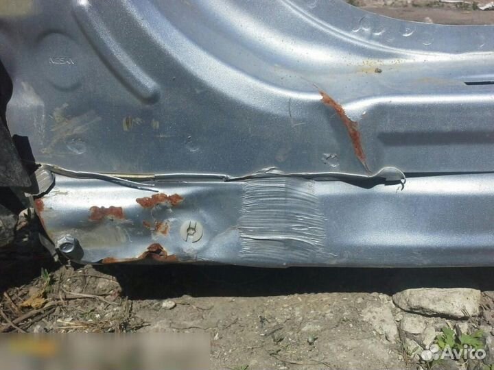 Порог со стойкой левый Nissan Tiida C11 2007