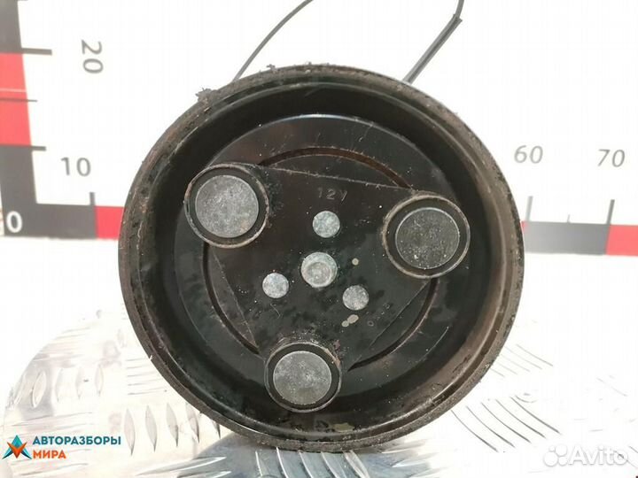 Компрессор кондиционера Mazda 323 BJ рест. 2000