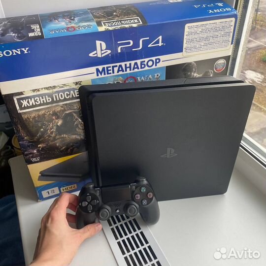 Обмен / продажа Sony Playstation 4 slim на 1000 GB