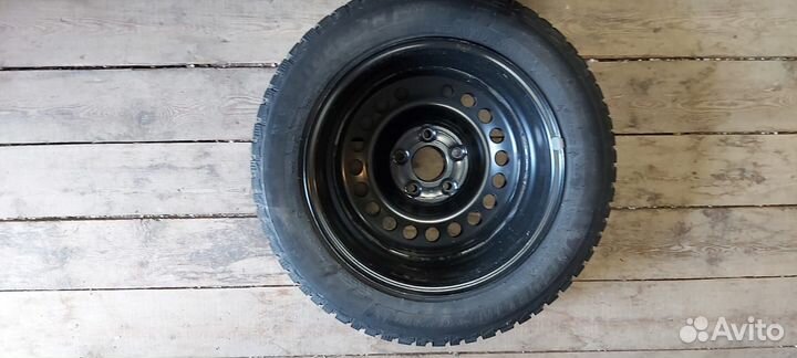 Michelin X-Ice North 4 205/55 R16 94T