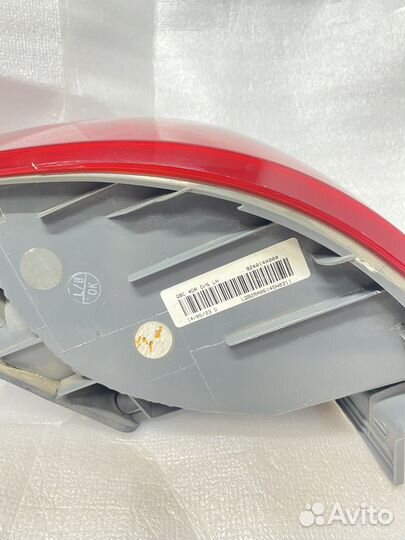 Фонарь задний лев. Киа Рио 924014х000