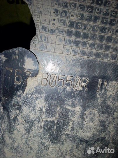 Nissan Terrano Подкрылок задний правый 2018 год