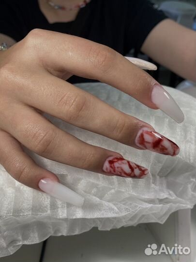 Маникюр с покрытием гель лак, Наращивание ногтей