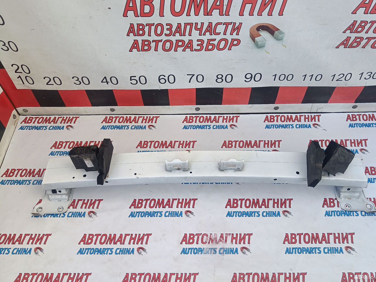 Усилитель переднего бампера Chery Tiggo 8 pro