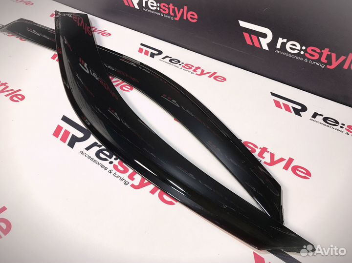 Ветровики Toyota Land Cruiser 200