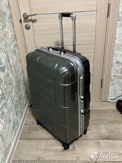 Чемодан Samsonite спинер четырёхколёсный