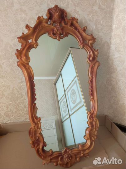 Зеркало настенное старинное