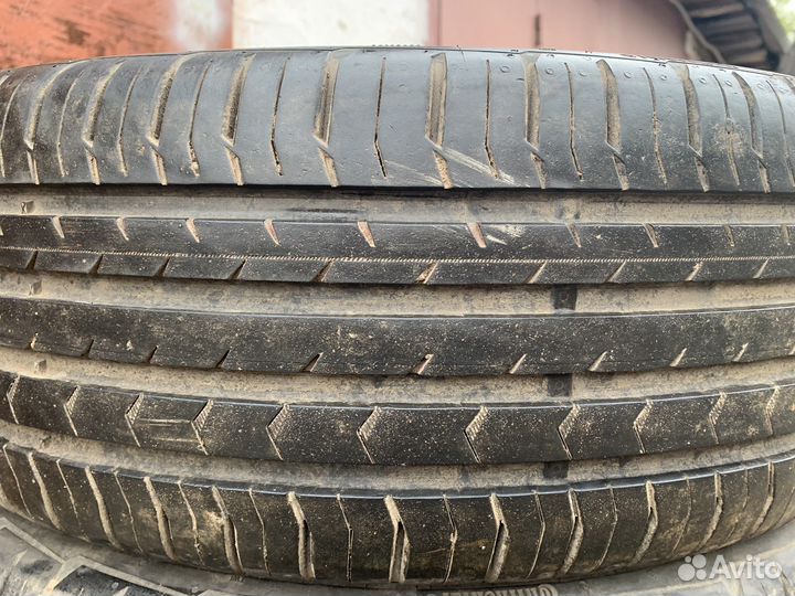 Continental ContiPremiumContact 5 SUV 215/60 R17