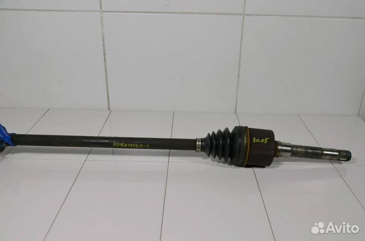 Приводной вал передний правый Dodge Caravan 2.4