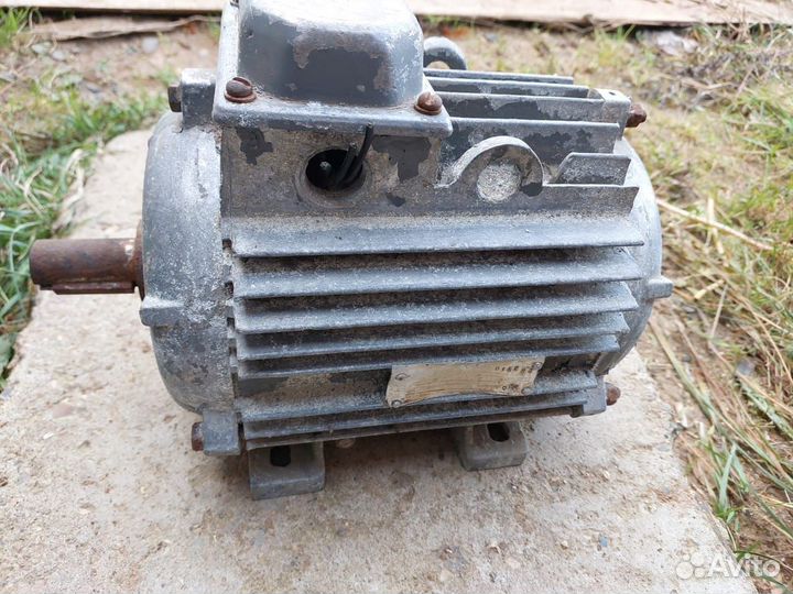 Электродвигатель