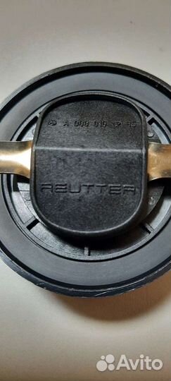 Крышка маслозаливной горловины Mercedes