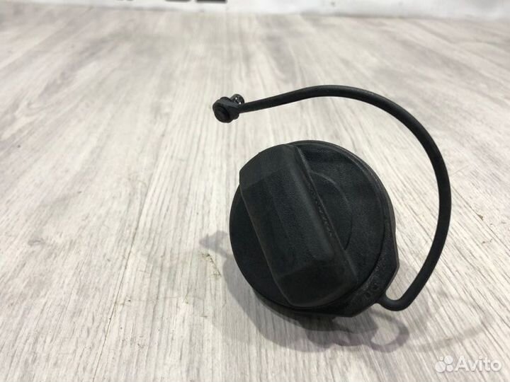 Крышка бака Volkswagen Polo 5 седан cfna 2014