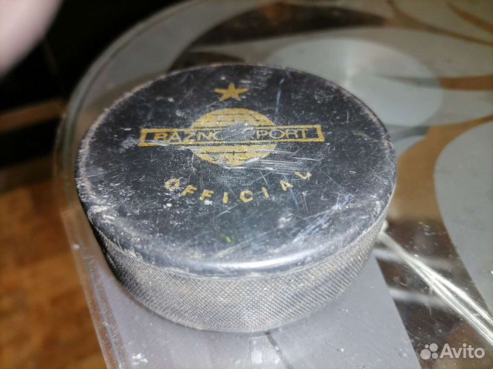 Шайба хоккейная