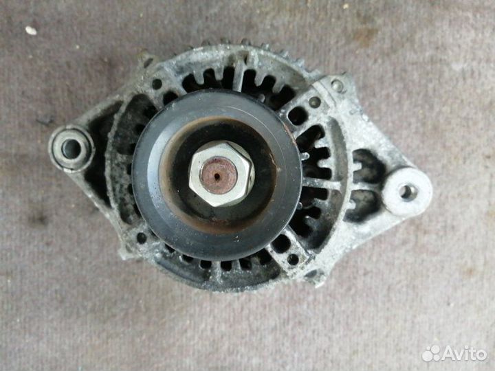 Генератор Suzuki Swift ZC11S M13A