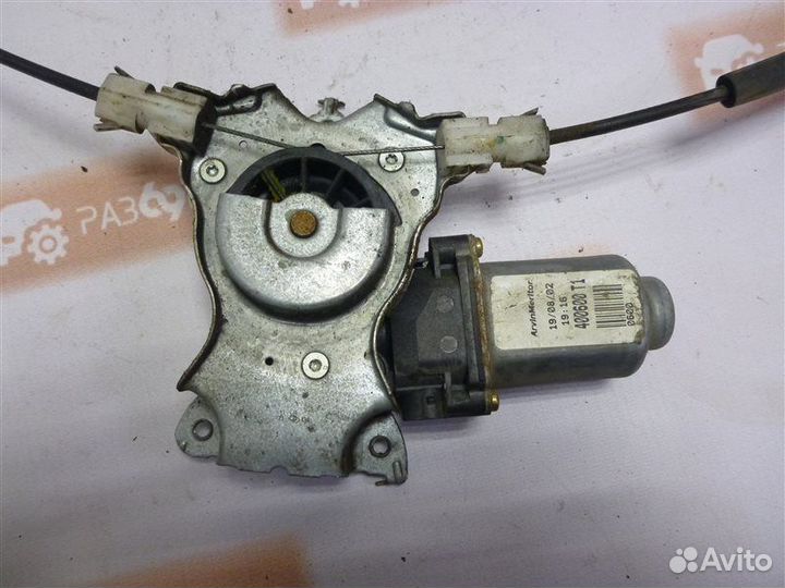 Стеклоподъемник передний правый Nissan Almera N16