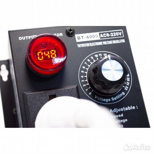 Регулятор напряжения 4 кВт с дисплеем