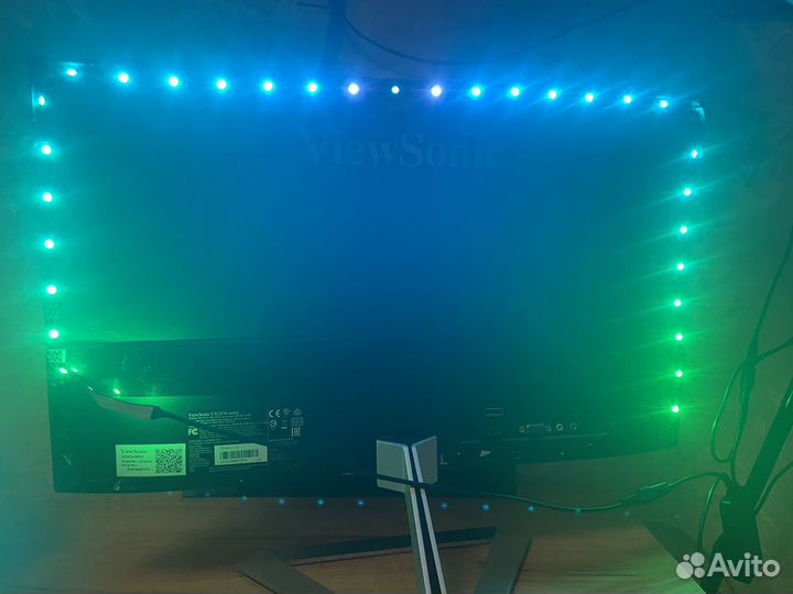 Монитор ViewSonic 24 дюйма с RGB подсветкой