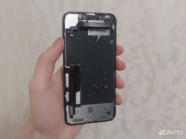 Оригинальный экран на iPhone XR