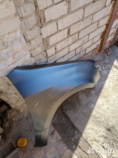 Крыло mitsubishi outlander /airtrek 01-06 RH