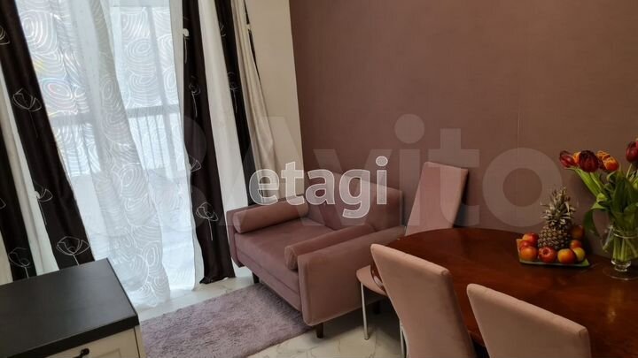 2-к. квартира, 56 м², 1/6 эт.