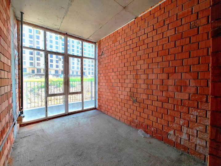 3-к. квартира, 79,4 м², 1/10 эт.