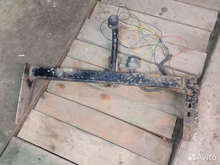 Фаркоп на LADA granta седан