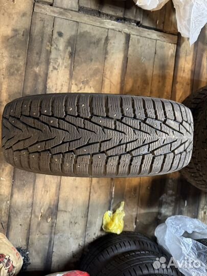 Nokian Tyres Hakkapeliitta 7 SUV 225/65 R18