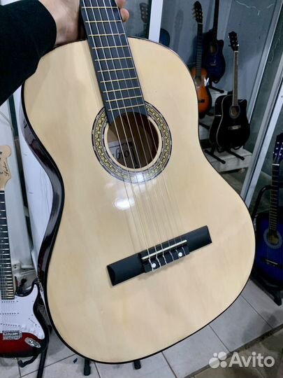 Классическая гитара