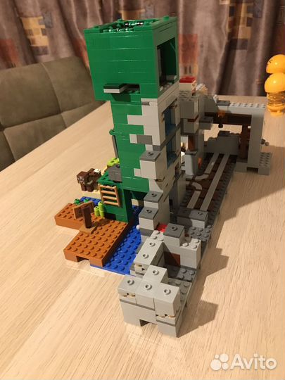 Lego Minecraft 21155