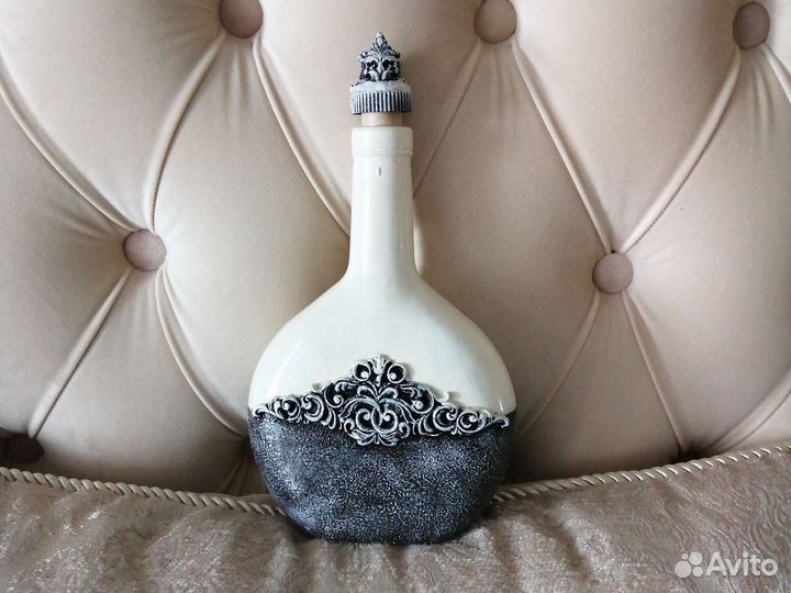 Бутылка декоративная
