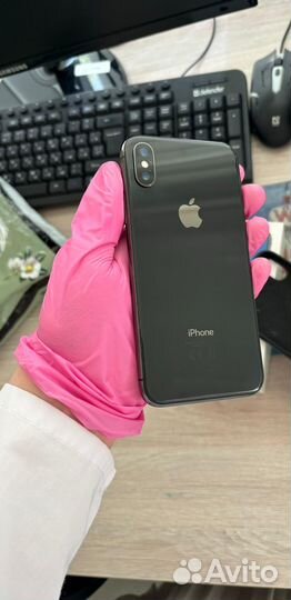 iPhone X, 64 ГБ