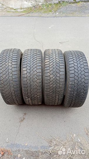 Gislaved Nord Frost 200 SUV 235/65 R17 108T