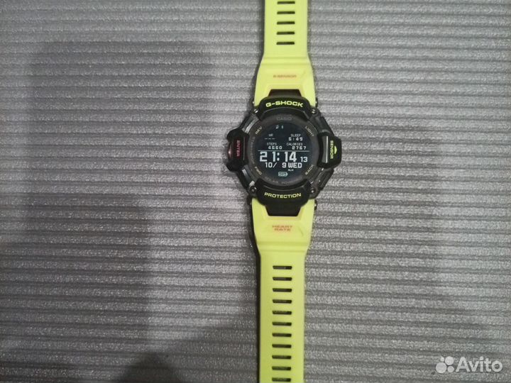 Смарт часы Casio G-shock